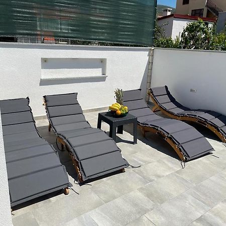 Apartment Edita Plano Trogir Екстер'єр фото