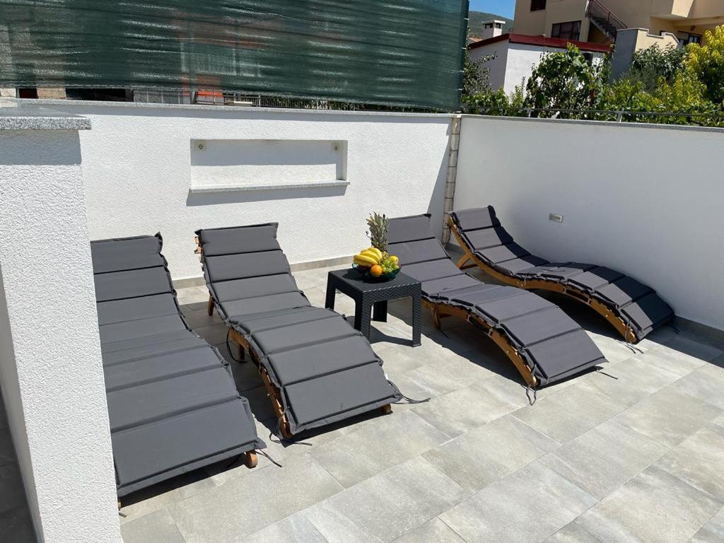 Apartment Edita Plano Trogir Екстер'єр фото