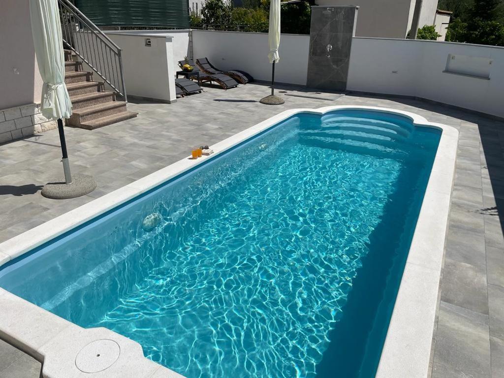 Apartment Edita Plano Trogir Екстер'єр фото