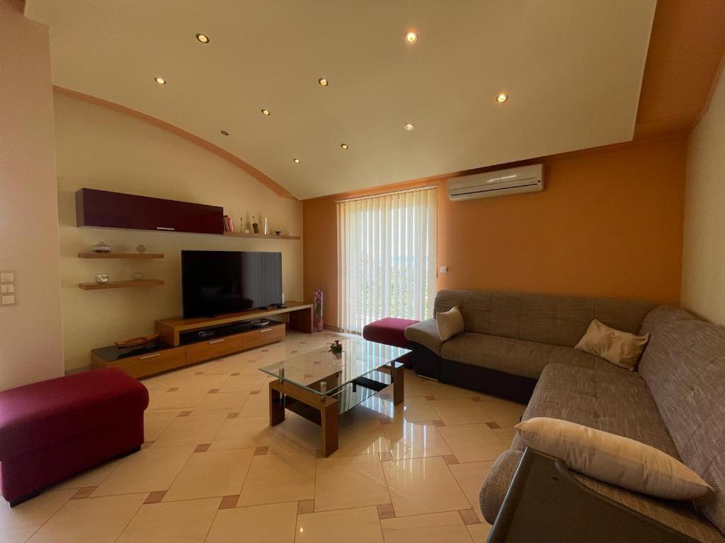 Apartment Edita Plano Trogir With Private Pool Екстер'єр фото